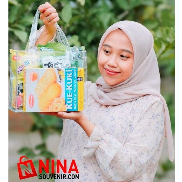 

Goodie Bag Lebaran / Tas Mika Transparan Kotak Bento (LANGSUNG KIRIM PwC) 5 Macam Ukuran