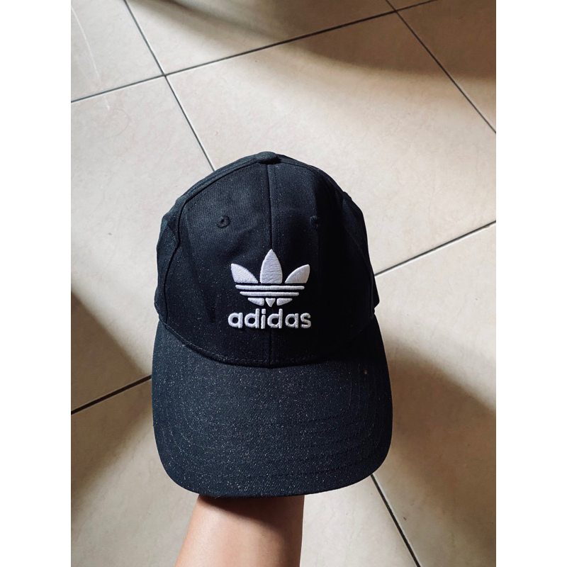 Topi Adidas Trefoil