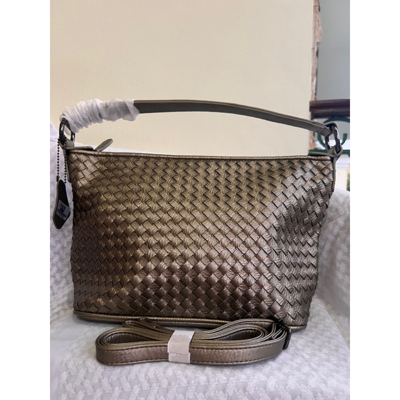 Tas slingbag totebag tas fashion anyaman kulit asli / kulas ala bottega tas btg / bv