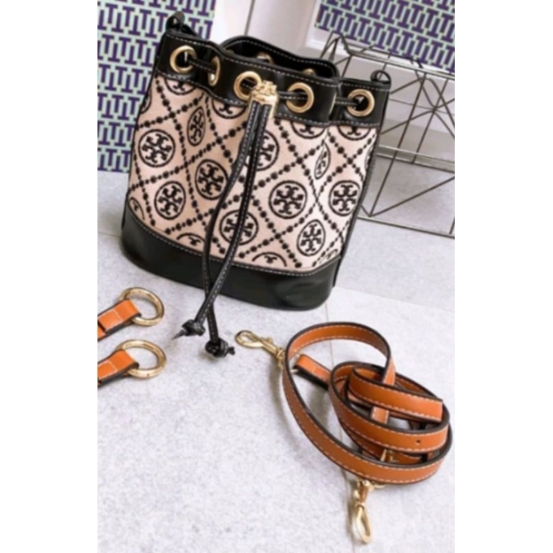 Tas Serut Slempang Mini Wanita