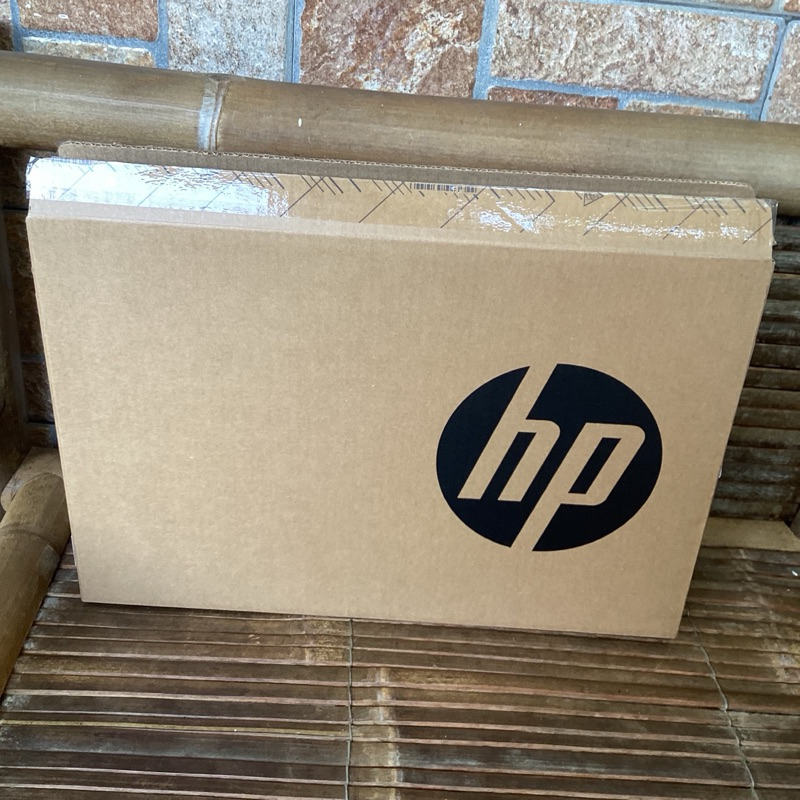 Dus laptop HP 14”