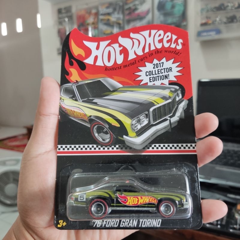 HOTWHEELS COLLECTOR EDITION 2017 76 FORD GRAN TORINO