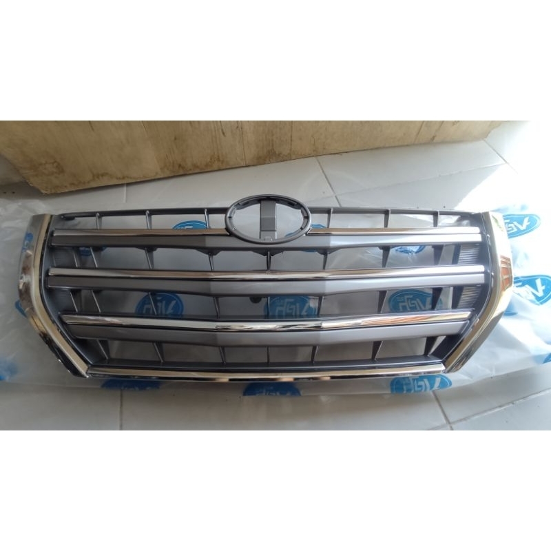 Grill innova barong 2013/2015 lis crome