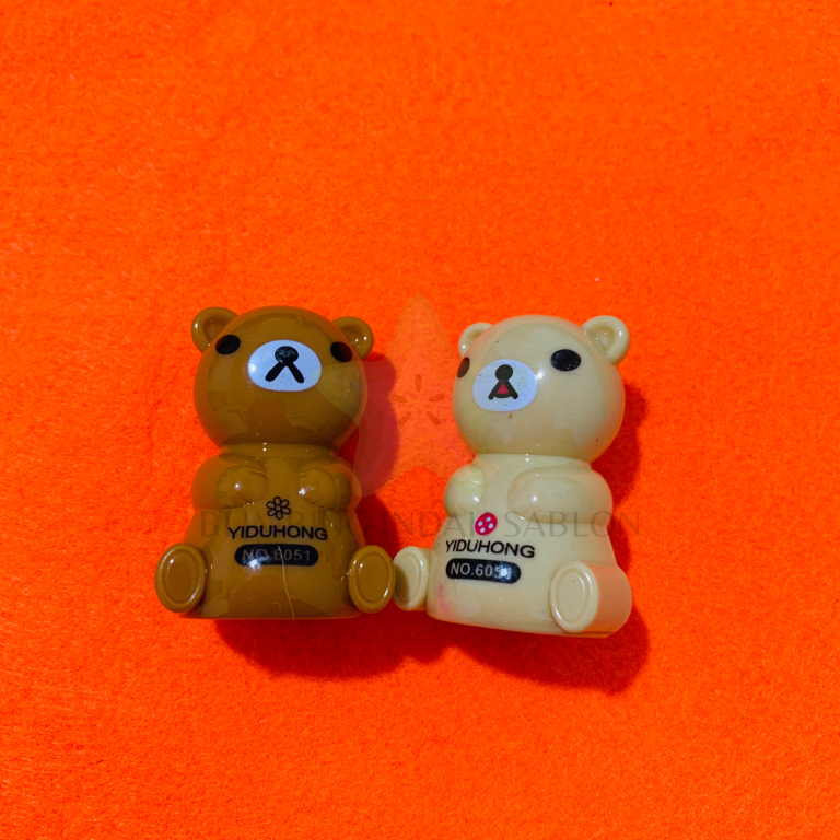 

Serutan Bentuk Rillakuma SATUAN Warna Warni Rautan Beruang Orotan Peralatan Perlengkapan Sekolah SD SMP SMA Office ATK Alat Tulis Kantor Lucu Cute Bear Kualitas Terbaik Harga Termurah Awet Pencil Sharpener Blimbing Indah Sablon Malang