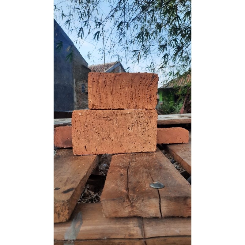 bata merah press jumbo ukuran 20x10x5