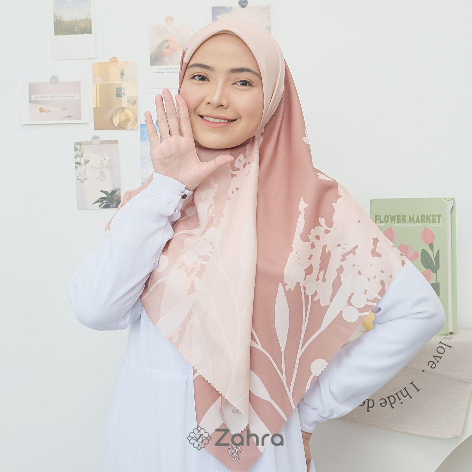 Aulyn Scarf / Hijab Motif / Hijab Segi Empat  / Hijab Scarf / Pattern Scarf / Hijab Scarf
