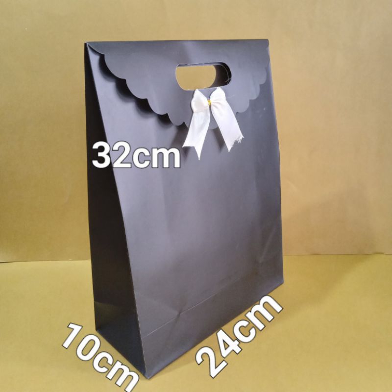 

paperbag polos pita warna ukuran L (24×10×32)cm isi 12 pcs/pack