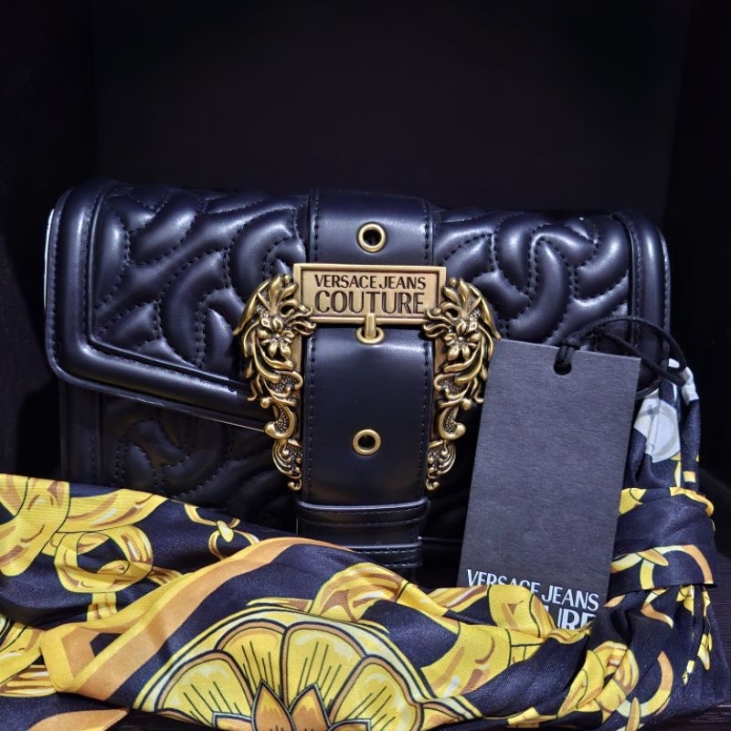 versace jeans couture 3 ruang signature