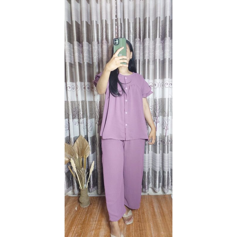 Setelan kriwil|setelan crinkle kancing|setelan crinkle jumbo|setelan wanita terbaru|setelan crinkle 