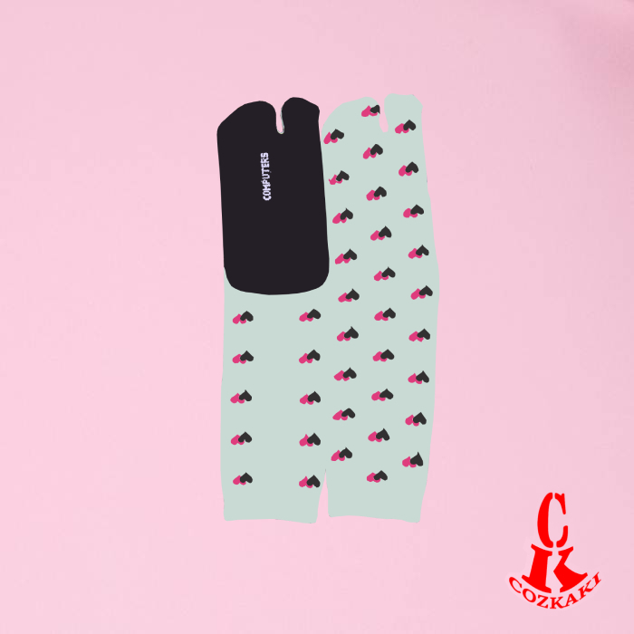 MUSLIMAH SOCKS/ KAOS KAKI JEMPOL/ KAOS KAKI 2 JARI WARNA HIJAU MOTIF LOVE