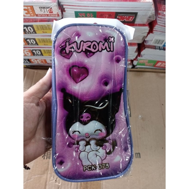 

TEMPAT PENSIL BAHAN / TEMPAT PENSIL MOTIF KUROMI
