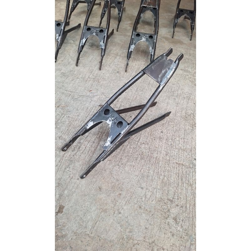 Rangka belakang buntutan cb gl100 MJS Nganjuk