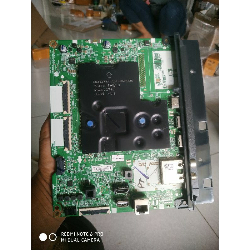 LG 55UR8050PSB Mainboard TV