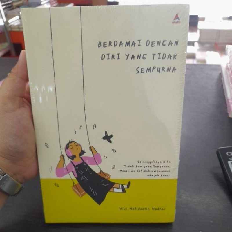 BUKU BERDAMAI DENGAN DIRI YANG TIDAK SEMPURNA Nu