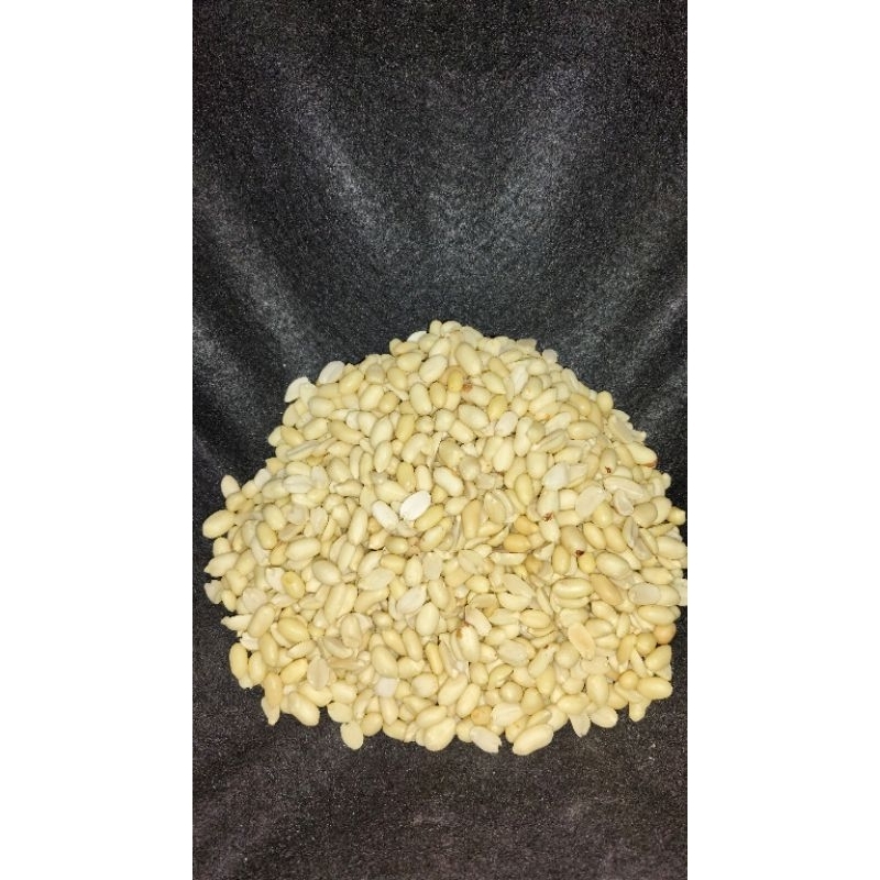 

Kacang Tanah Kupas Import