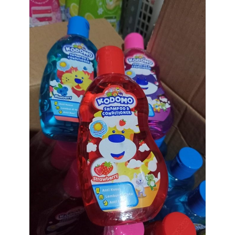 Kodomo Shampoo & Conditioner/ KODOMO SHAMPO/SHAMPO KODOMO/ KODOMO SAMPO 200 ML