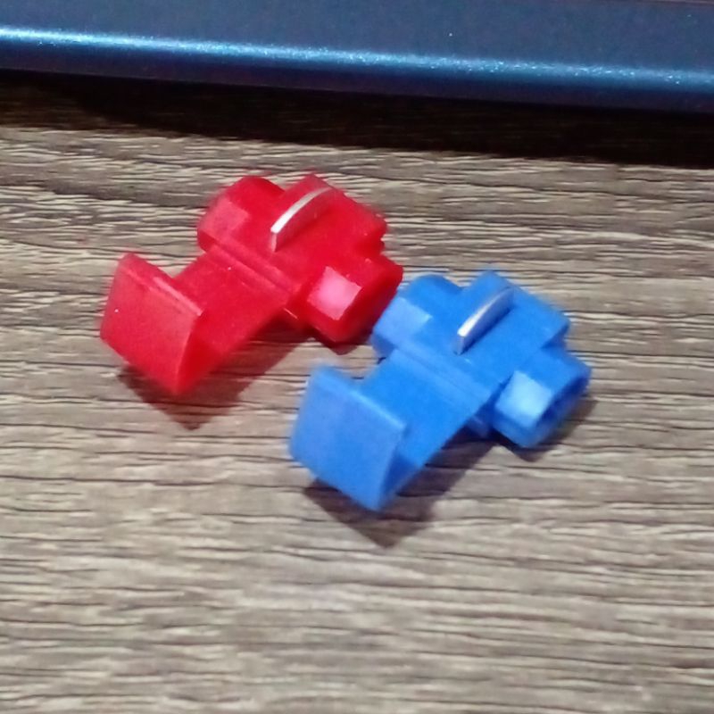 Klip konektor jumper kabel jepit