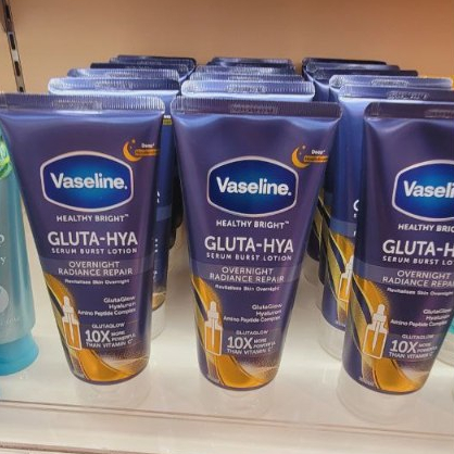 VASELINE Gluta-Hya Body Serum Overnight Radiance Repair