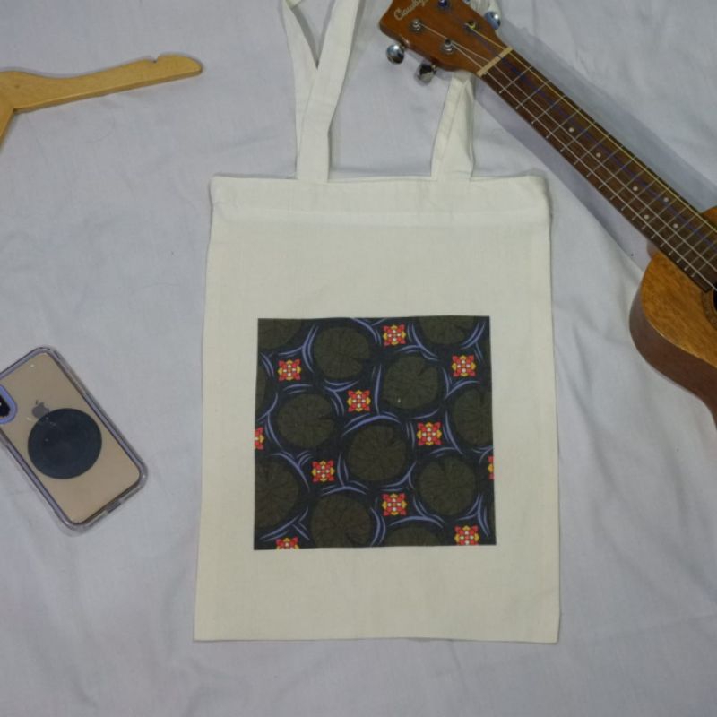 ToteBag Motif Batik Bunga Teratai