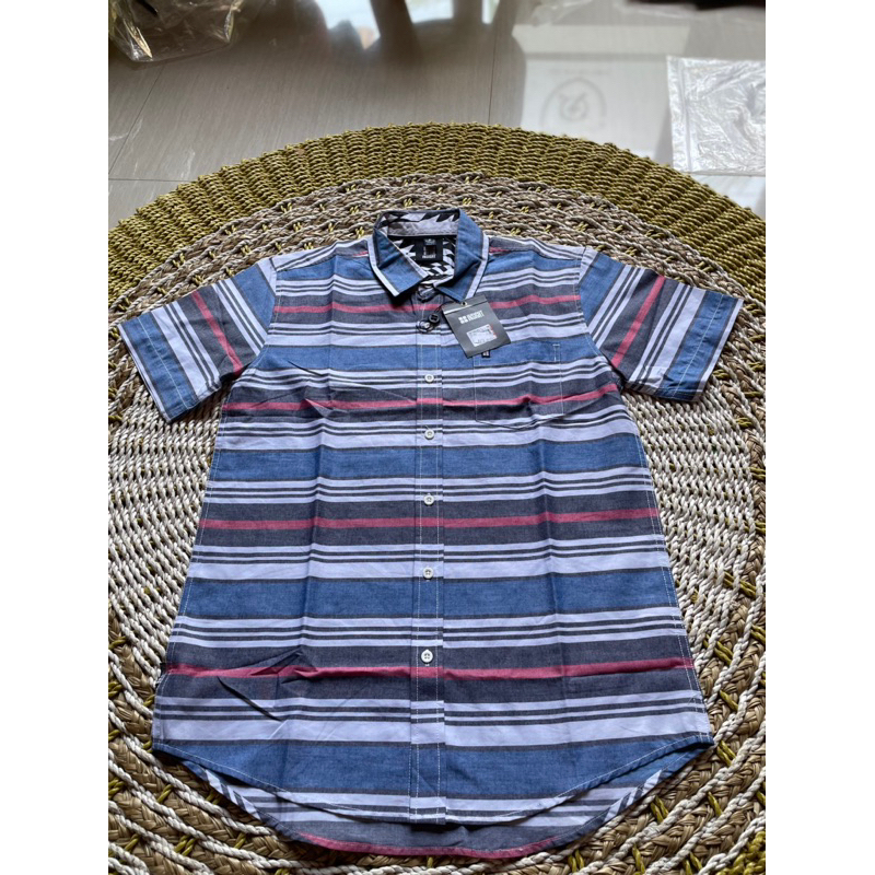 INSIGHT kemeja pria original