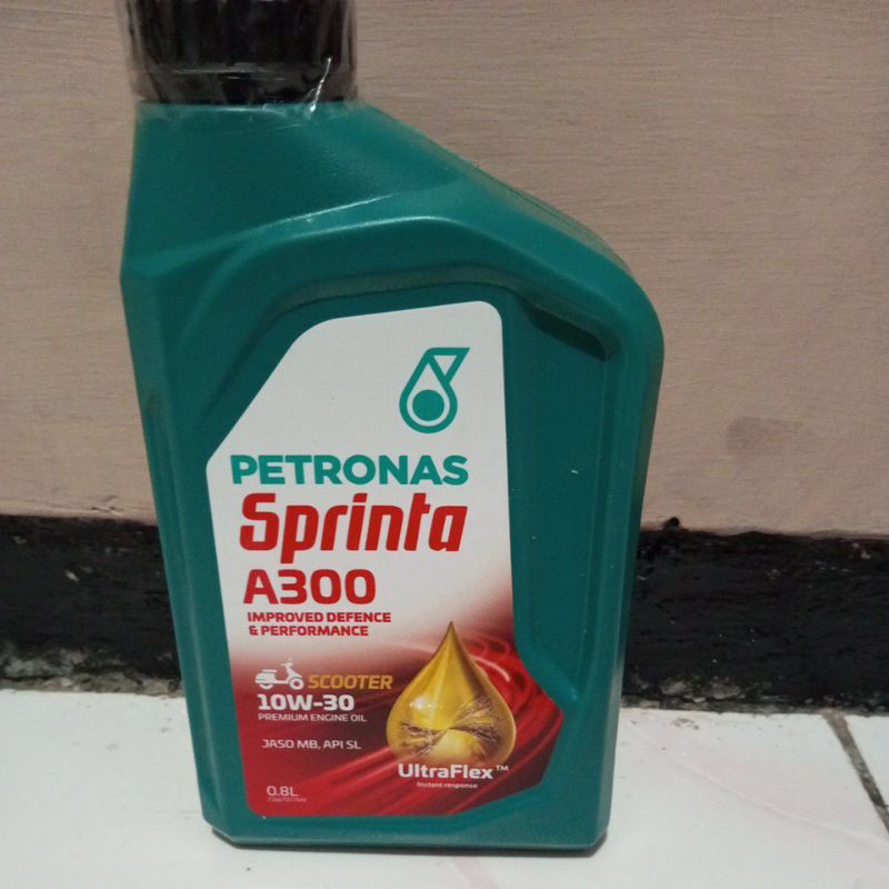 oli motor matic 10-30W Petronas