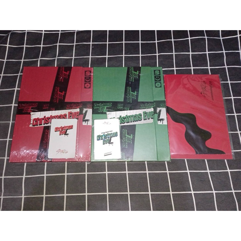 [READY STOCK] STRAY KIDS CHRISTMAS EVEL ALBUM DENGAN POB SOUNDWAVE WITHDRAMA SEALED FULLSET NEW UNOP