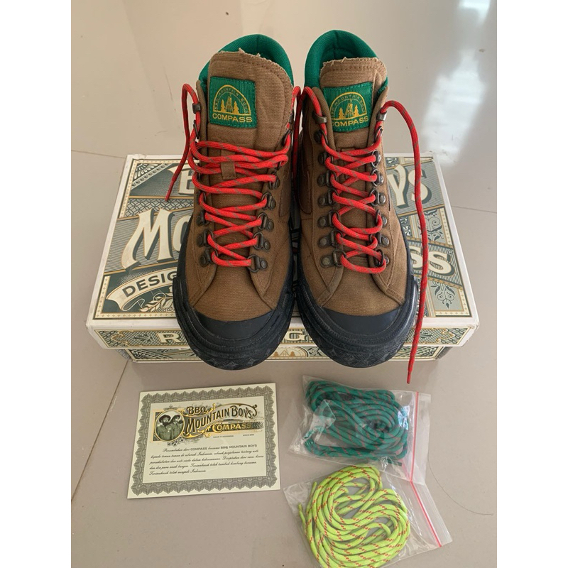 sepatu compass x bbq mountani