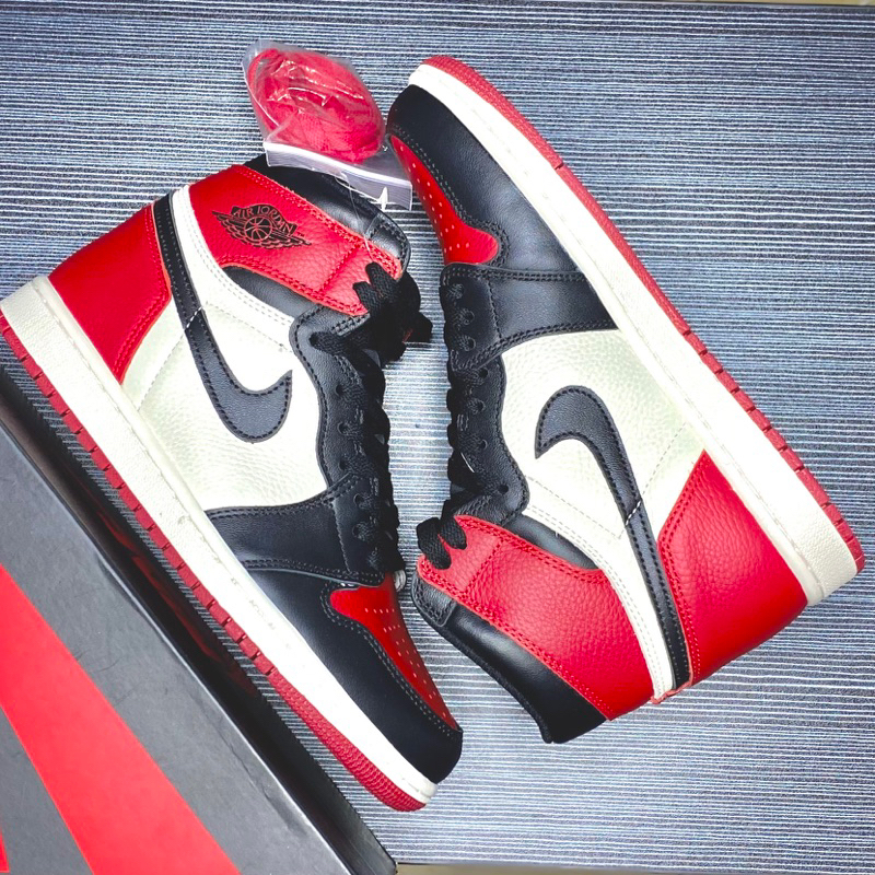 AJ1 Retro OG High ‘Bred toe’ 100% Original Material