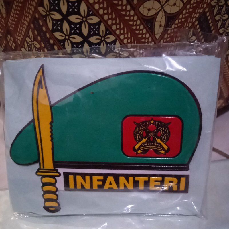 

Stiker embos Infanteri baret