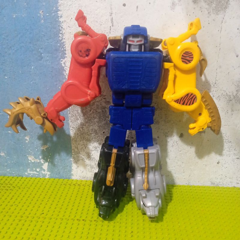 Megazord CFC