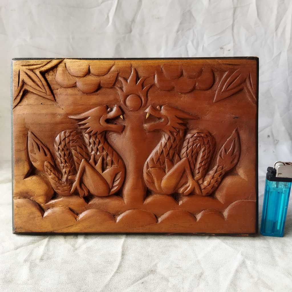 Pajangan Meja Relief Kayu Ukir Naga
