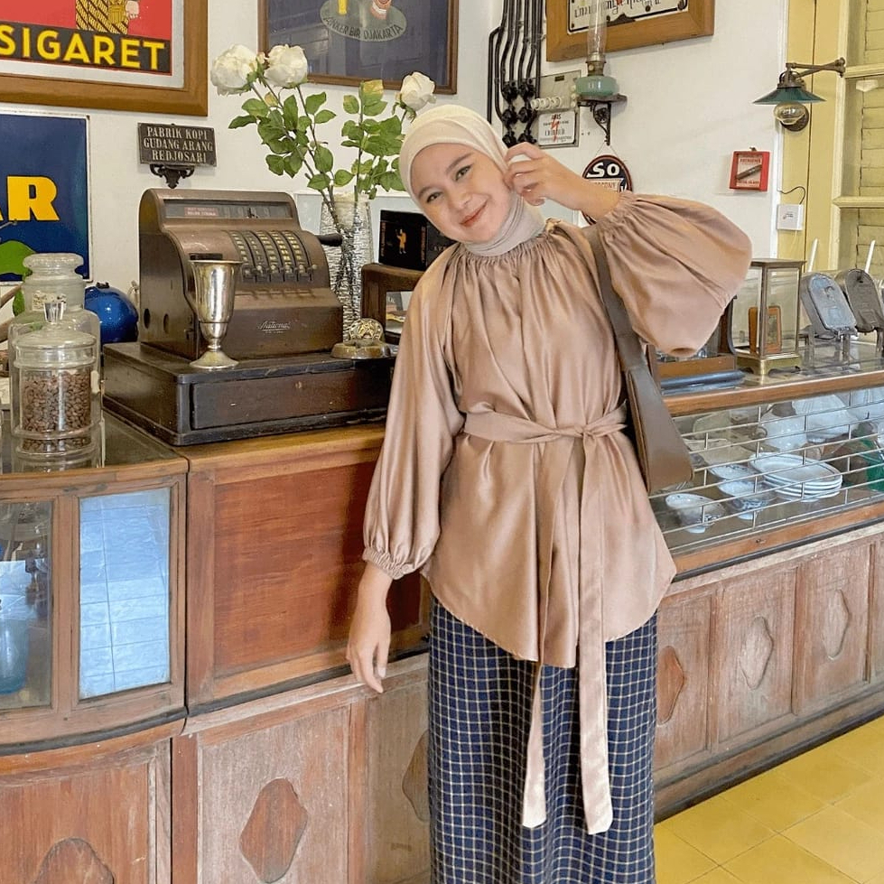 PGS Satin Blouse Premium Ruby Atasan Top Aoura Mutiara