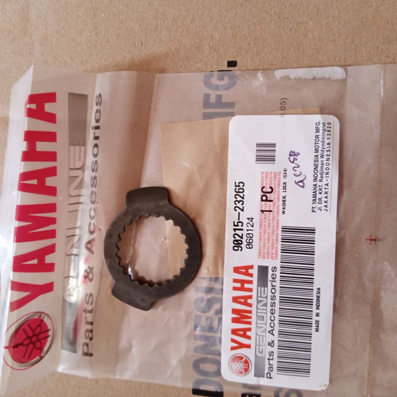 Ring Mur Pengunci Gear Depan Original Genuine Yamaha Scorpio Scorpio Z / 90215-23265