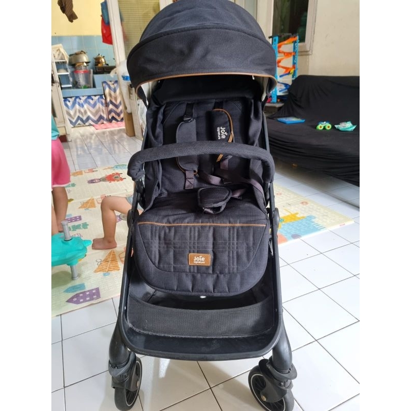 Preloved Stroller Joie Signature Tourist