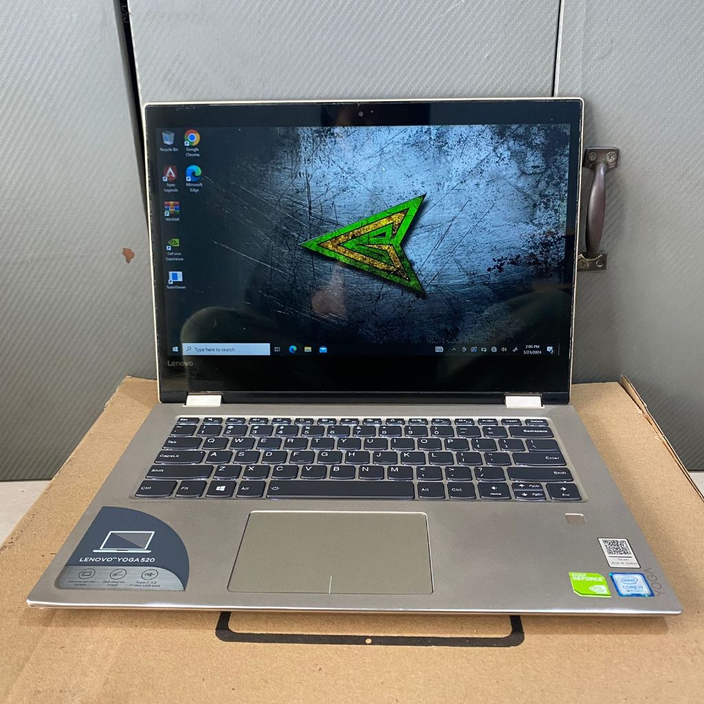 Lenovo Yoga 520, intel Uhd graphics 620, Ram 8GB/1