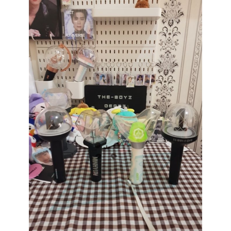 Lightstick Official Kang Daniel, Nuest W, Got7, Wanna One (preloved)