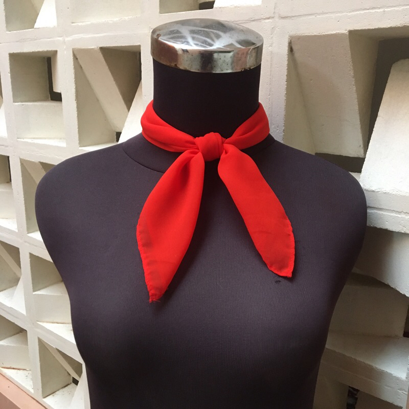 BANDANA IKAT SYAL LEHER RETRO HEADBAND CEWE WANITA AKSESORIS SATIN SILK CERUTI KOTAK SEGIEMPAT SEGIT