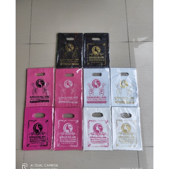 

Hemat Diskon Ready stok Plastik sablon drw skincare uk 15x22 isi 1pcs