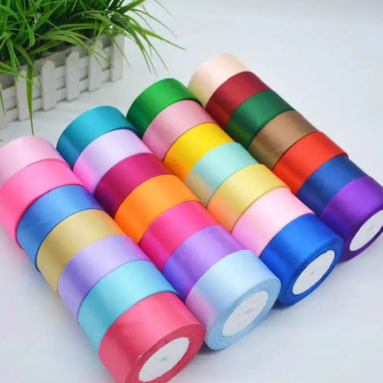 

Promo Harian Pita Satin 15 Inch 4 cm