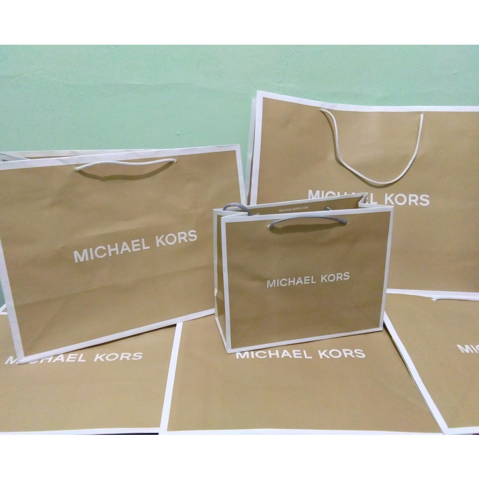 

Beli Diskon 1 pcs PAPER BAG BRANDED PAPERBAG MICHAEL KORS