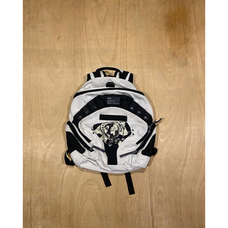 OAKLEY Backpack big logo