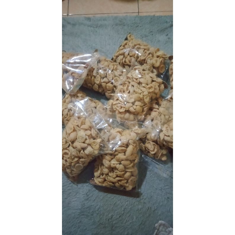 

keripik tahu walik 500 gram