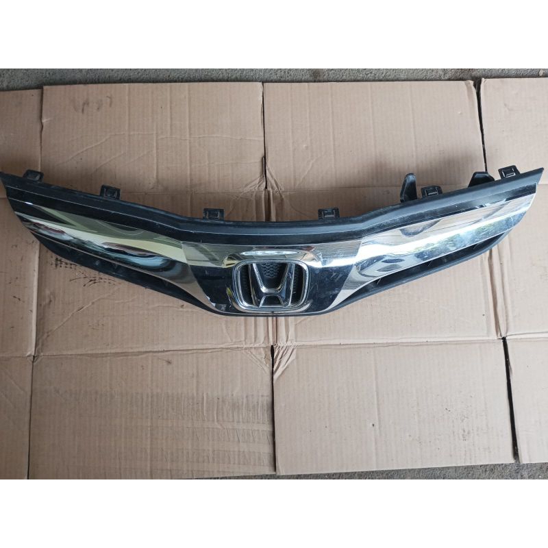 Gril bumper gril bemper depan List chrome Mobil Honda Jazz GE8 Type S RS Tahun 2012-2013 original