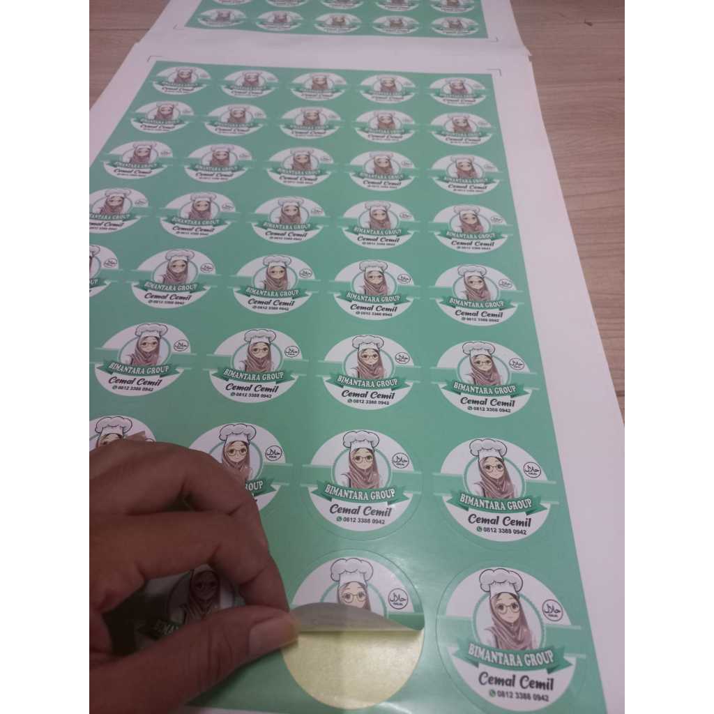 

CETAK STICKER LABEL A3+ & KISS CUT SESUAI POLA/ STICKER LOGO, LABEL PRODUK MAKANAN