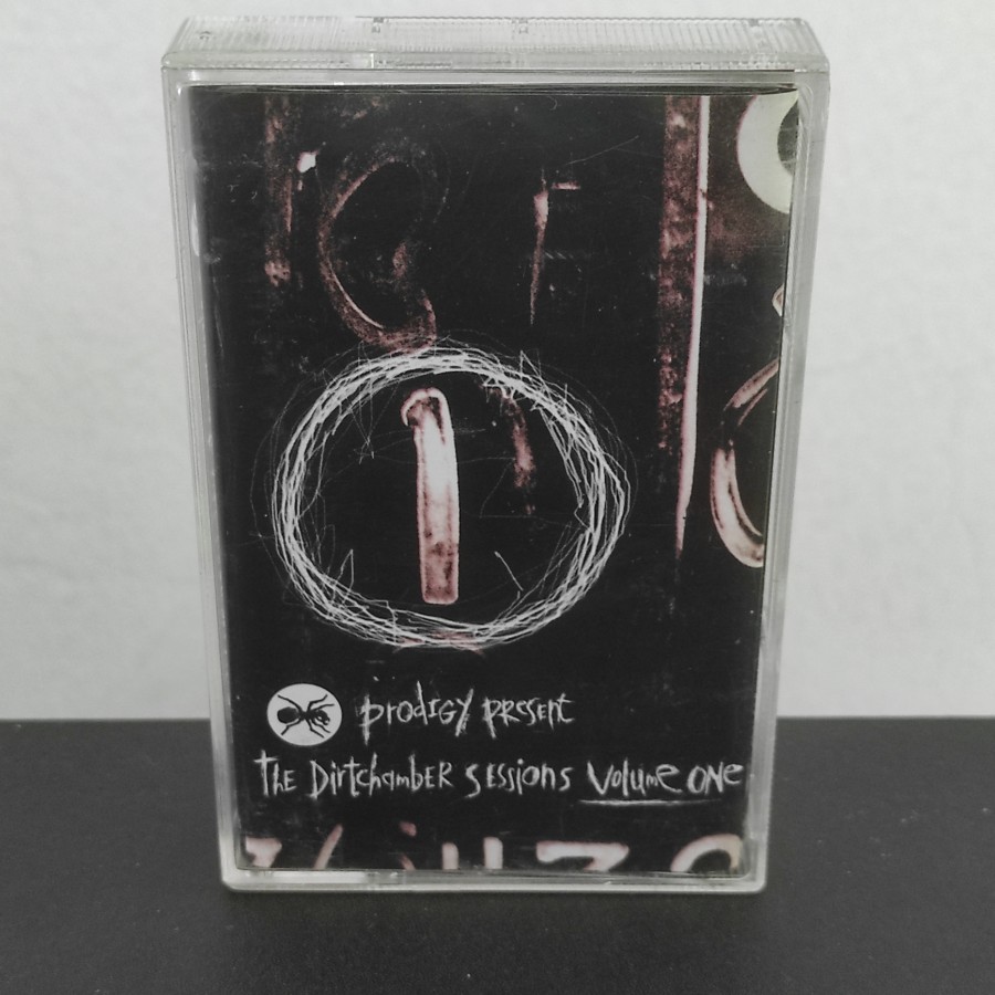 Prodigy Present The Dirtchamber Sessions Vol. One (Kaset / Cassette)