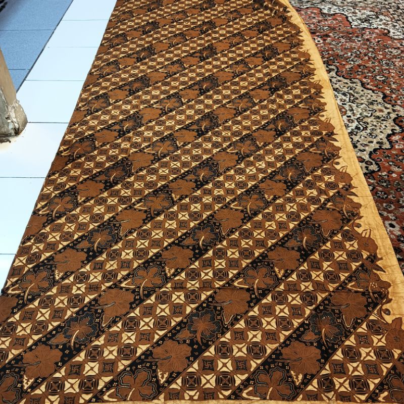 kain batik tulis soga klasik batik halus asli solo