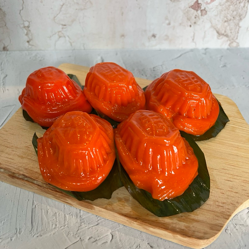 

Jajanan Pasar Kue Angku Merah isi Kacang hijau