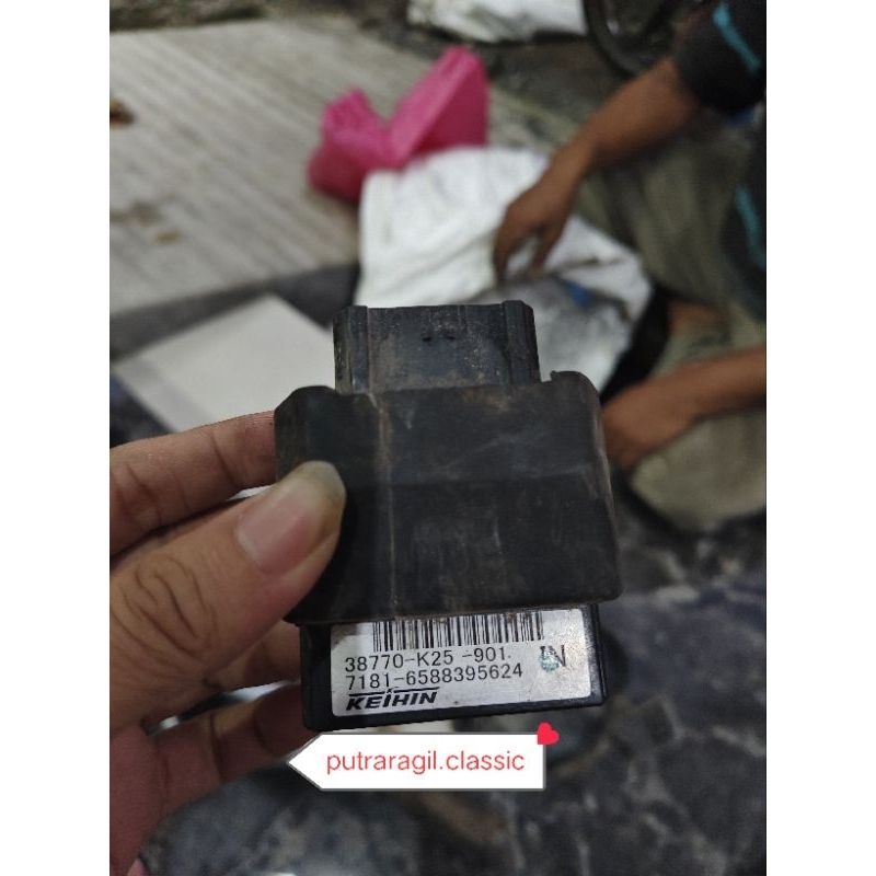 ECU CDI ECU CDI BEAT FI SETATER KASAR K25-901 ORIGINAL 2013-2014 ORIGINAL