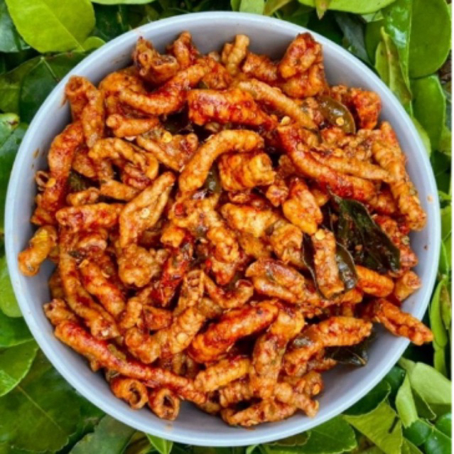 

Usus Krispi Pedas Daun Jeruk 250 Gram