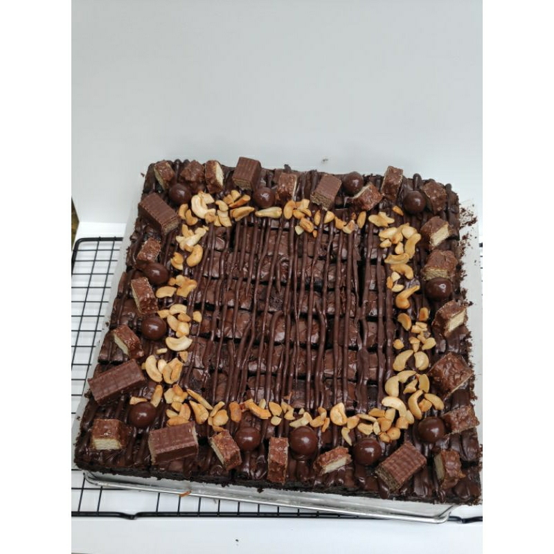 

BROWNIES PANGGANG LUMER // FUDGY // BIRTHDAY // UTLAH // UKUR 20X20